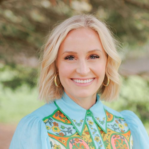 Sarah Singletary, listing agent